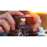 <transcy>كاميرا أكشن GoPro HERO9 السوداء المقاومة للماء مع شاشة LCD أمامية وشاشات خلفية تعمل باللمس وفيديو 5K Ultra HD وصور بدقة 20 ميجابكسل وبث مباشر 1080 بكسل - أسود</transcy>